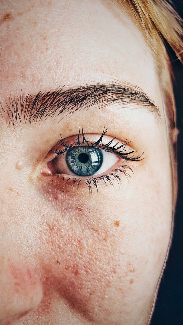 soin contour yeux