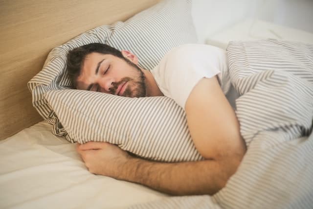 Se coucher en pyjama