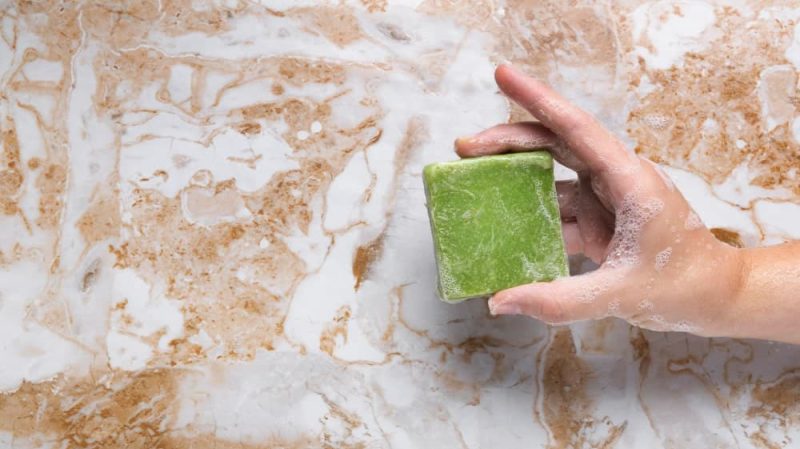 Savon-de-visage-bio